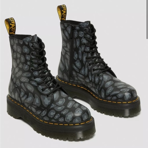 NWT DR. MARTENS Jadon Boot Leopard Print Platforms US 5 - Picture 3 of 7